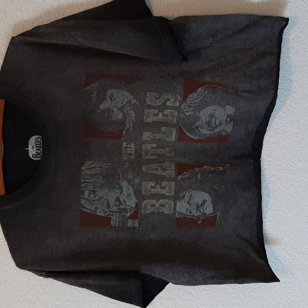 BEATLES CROP TOP SIZE L